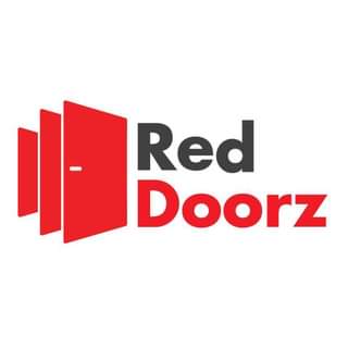 Lowongan Kerja RedDoorz